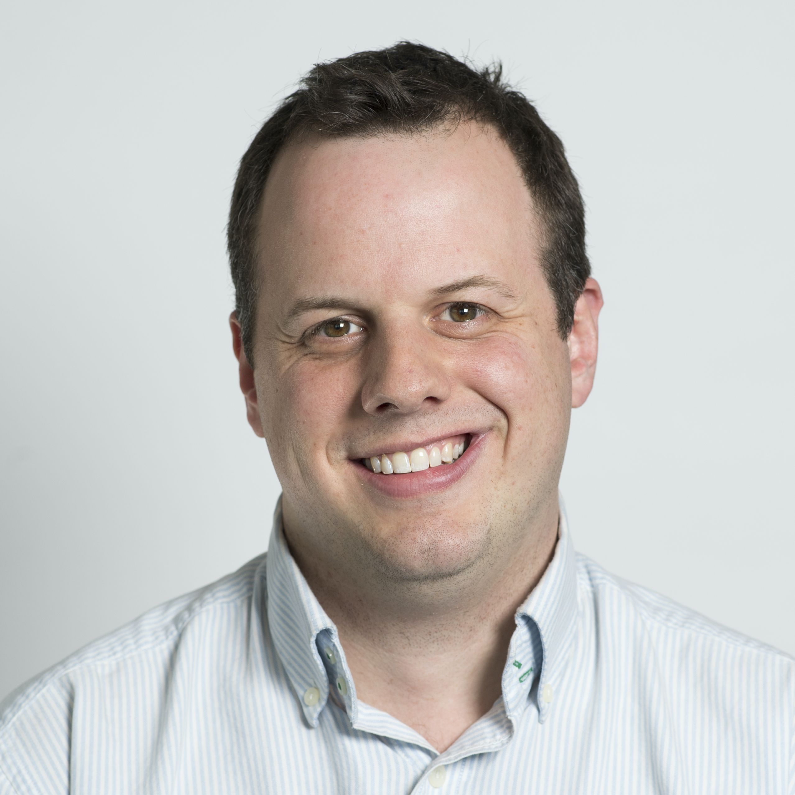 Official Wall Street Journal portrait of Luke Vargas
